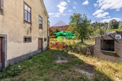 Moradia T7 para Venda em Pico de Regalados, Gondiães e Mós