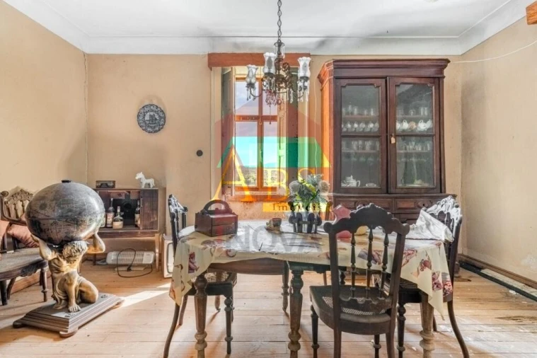 Moradia T7 para Venda em Pico de Regalados, Gondiães e Mós Foto 4