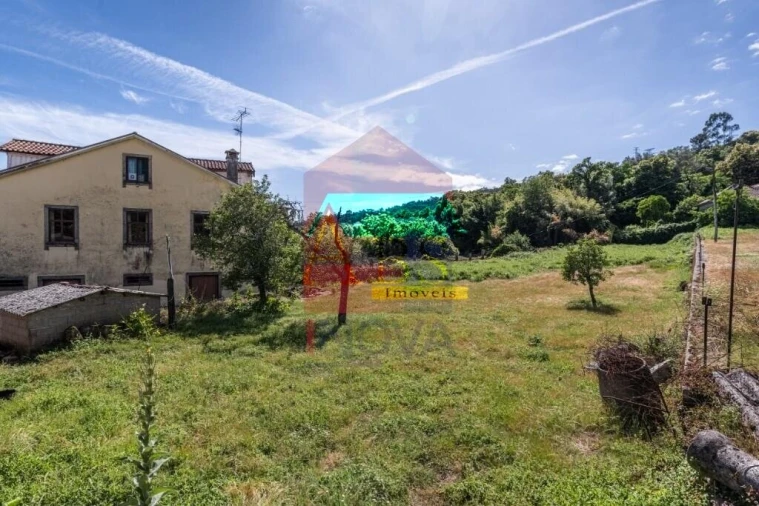 Moradia T7 para Venda em Pico de Regalados, Gondiães e Mós Foto 16