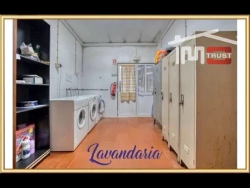 Negócio para Venda em Abitureiras