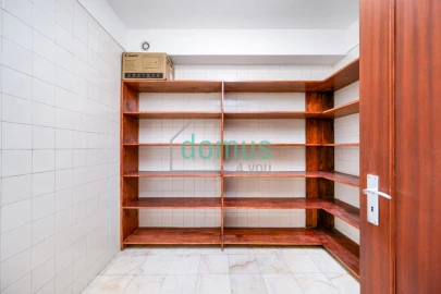 Apartamento T5 para Venda em Paranhos