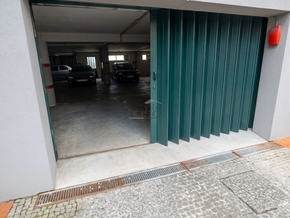 Apartamento T2 para Arrendamento em Paranhos Foto 14