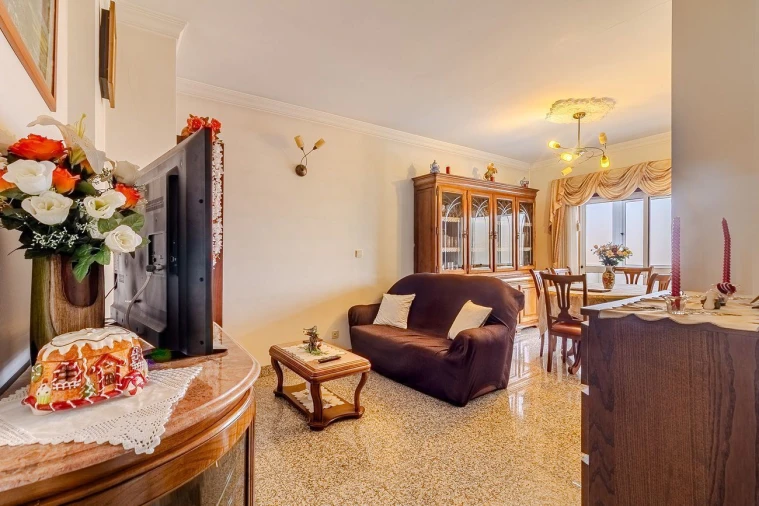 Apartamento T3 para Venda em Bonfim Foto 5