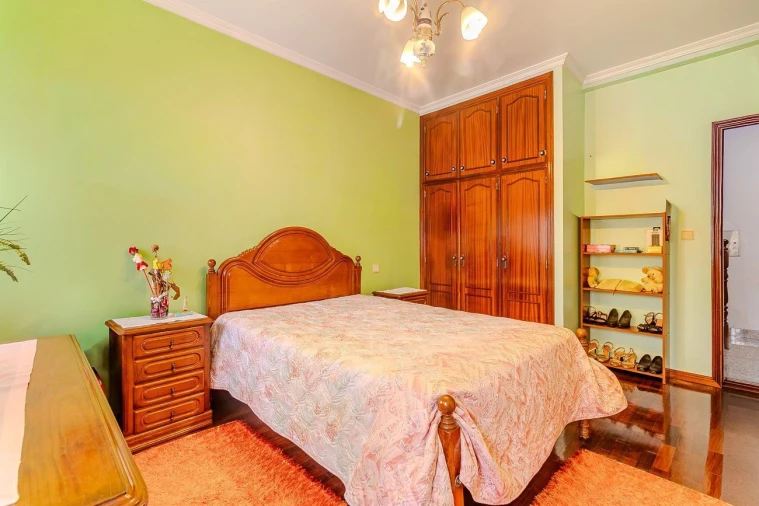 Apartamento T3 para Venda em Bonfim Foto 16