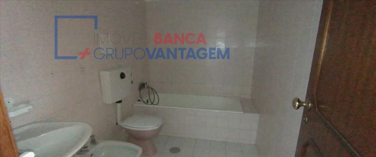 Apartamento T3 para Venda em Rio Tinto Foto 11