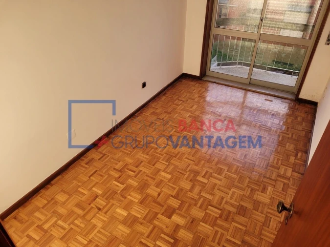 Apartamento T2 para Venda em Cedofeita, Santo Ildefonso, Sé, Miragaia, São Nicolau e Vitória Foto 5