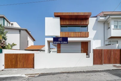 Moradia T4 para Venda em Canidelo