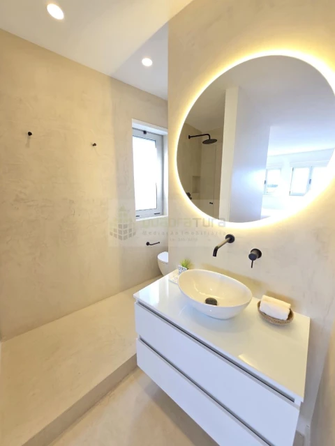 Apartamento T4 para Venda em Cedofeita, Santo Ildefonso, Sé, Miragaia, São Nicolau e Vitória