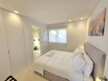 Apartamento T4 para Venda em Cedofeita, Santo Ildefonso, Sé, Miragaia, São Nicolau e Vitória