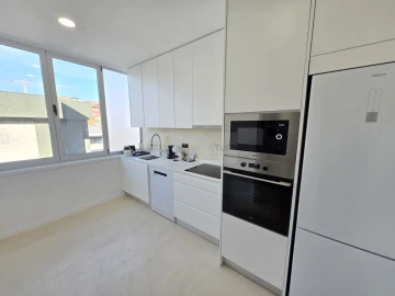 Apartamento T4 para Venda em Cedofeita, Santo Ildefonso, Sé, Miragaia, São Nicolau e Vitória