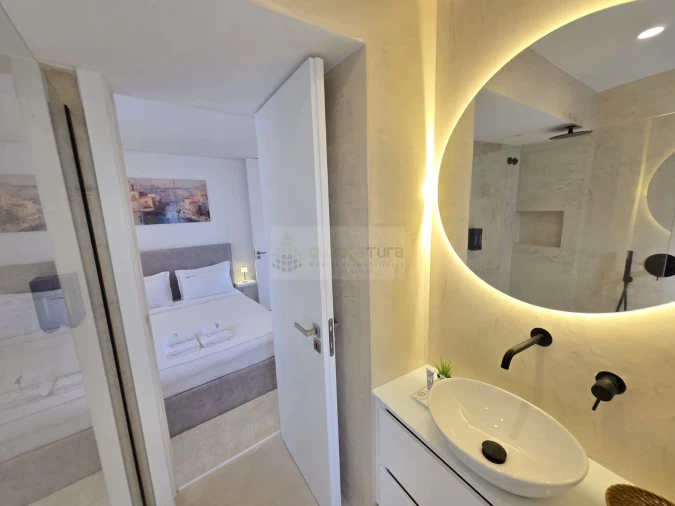 Apartamento T4 para Venda em Cedofeita, Santo Ildefonso, Sé, Miragaia, São Nicolau e Vitória Foto 16