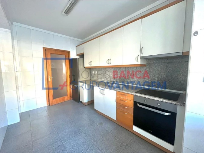 Apartamento T3 para Venda em Aguas Santas Foto 9