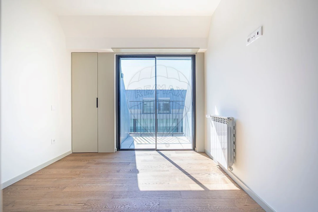 Apartamento T3 para Venda em Espinho Foto 21