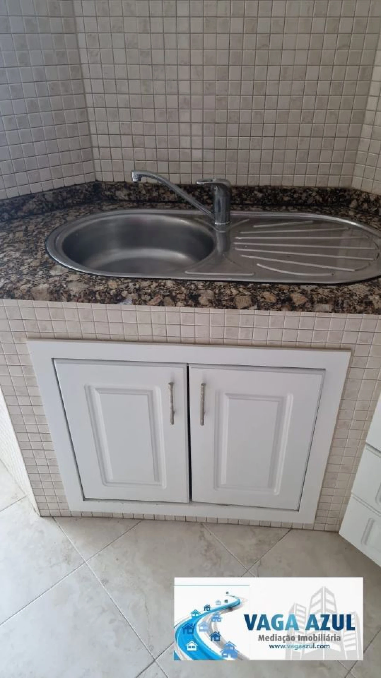 Quarto para Arrendamento em Paranhos Foto 13