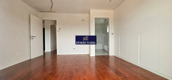 Moradia T3 para Venda em Gondomar (São Cosme), Valbom e Jovim