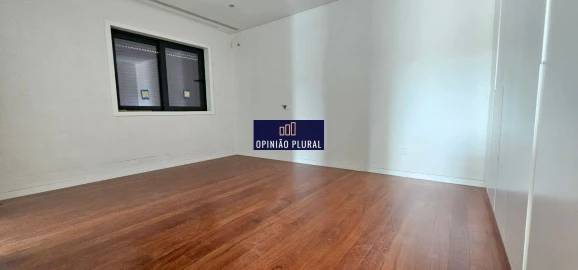 Moradia T3 para Venda em Gondomar (São Cosme), Valbom e Jovim