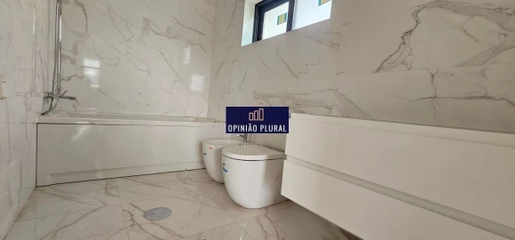 Moradia T3 para Venda em Gondomar (São Cosme), Valbom e Jovim