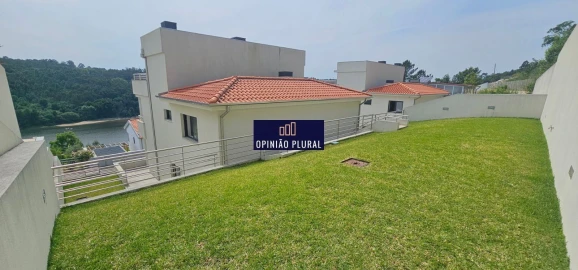 Moradia T3 para Venda em Gondomar (São Cosme), Valbom e Jovim