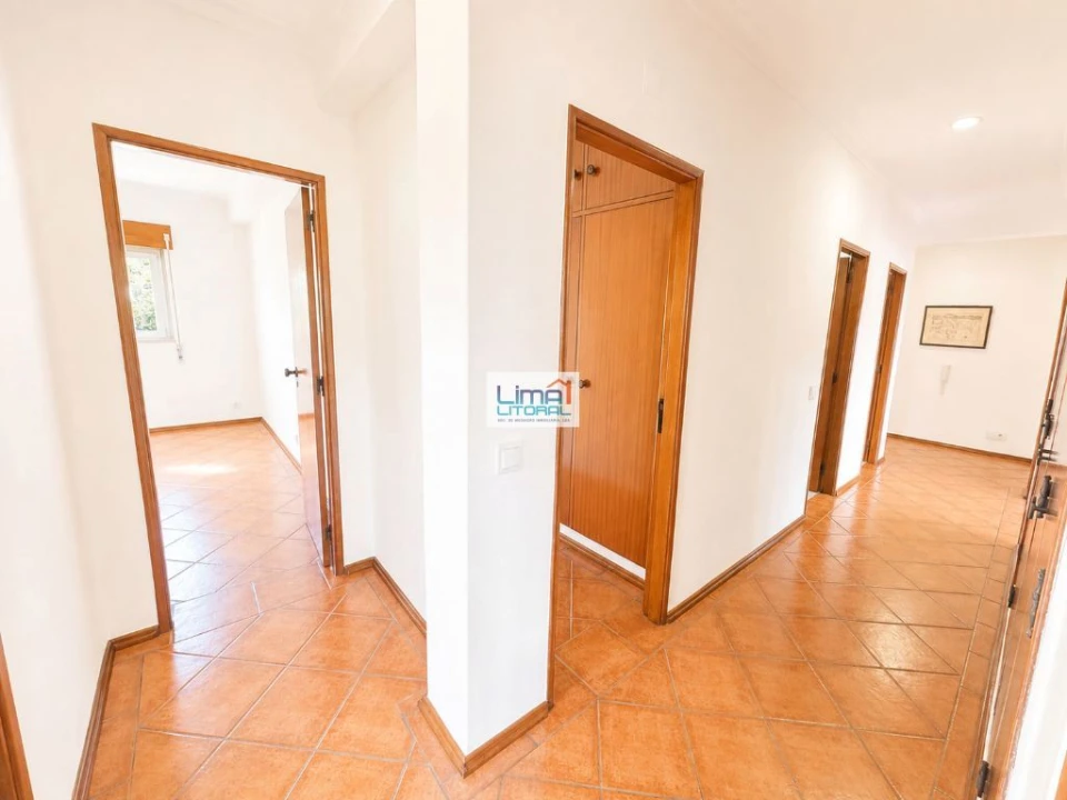 Apartamento T3 para Venda em Leiria, Pousos, Barreira e Cortes Foto 9