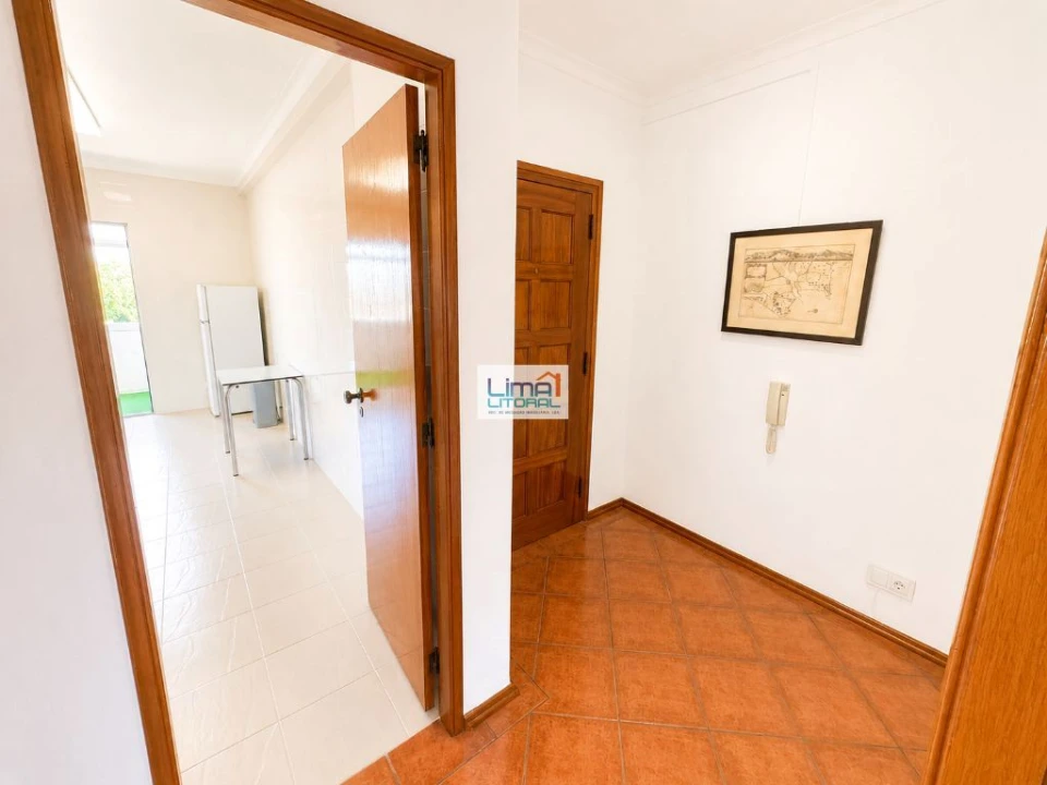 Apartamento T3 para Venda em Leiria, Pousos, Barreira e Cortes Foto 15