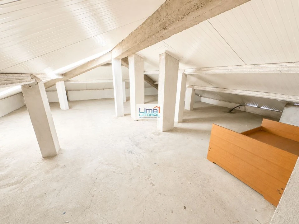 Apartamento T3 para Venda em Leiria, Pousos, Barreira e Cortes Foto 16