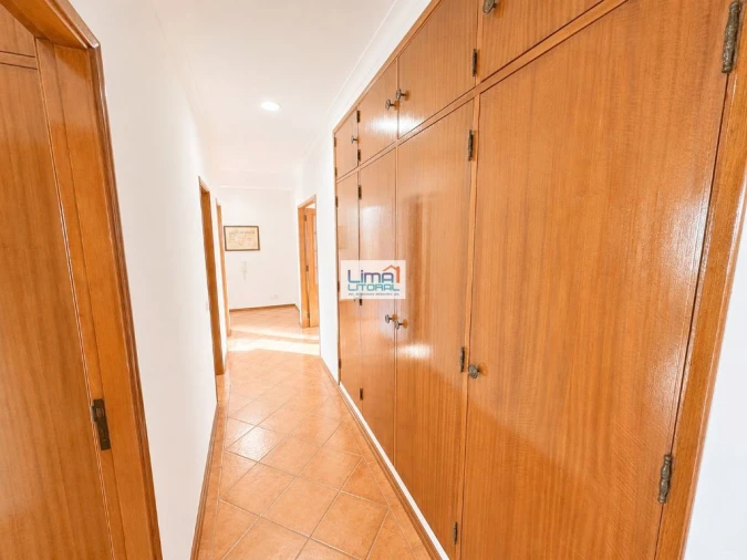 Apartamento T3 para Venda em Leiria, Pousos, Barreira e Cortes Foto 10