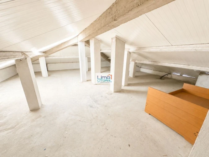 Apartamento T3 para Venda em Leiria, Pousos, Barreira e Cortes Foto 16