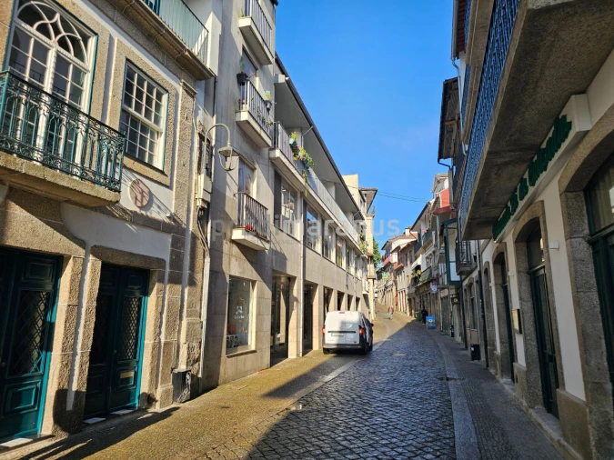 Apartamento T3 para Venda em Amarante (São Gonçalo), Madalena, Cepelos e Gatão