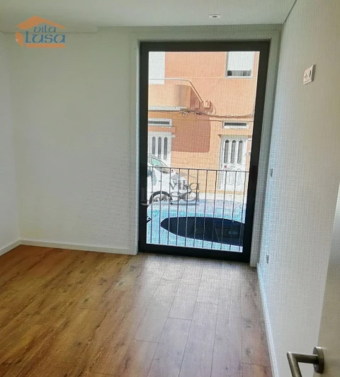 Apartamento T2 para Arrendamento em Paranhos