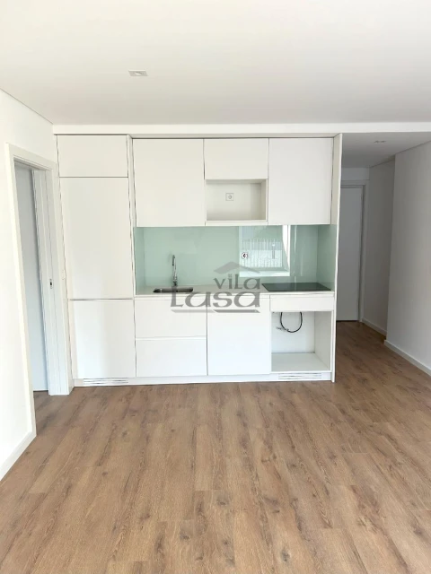 Apartamento T2 para Arrendamento em Paranhos
