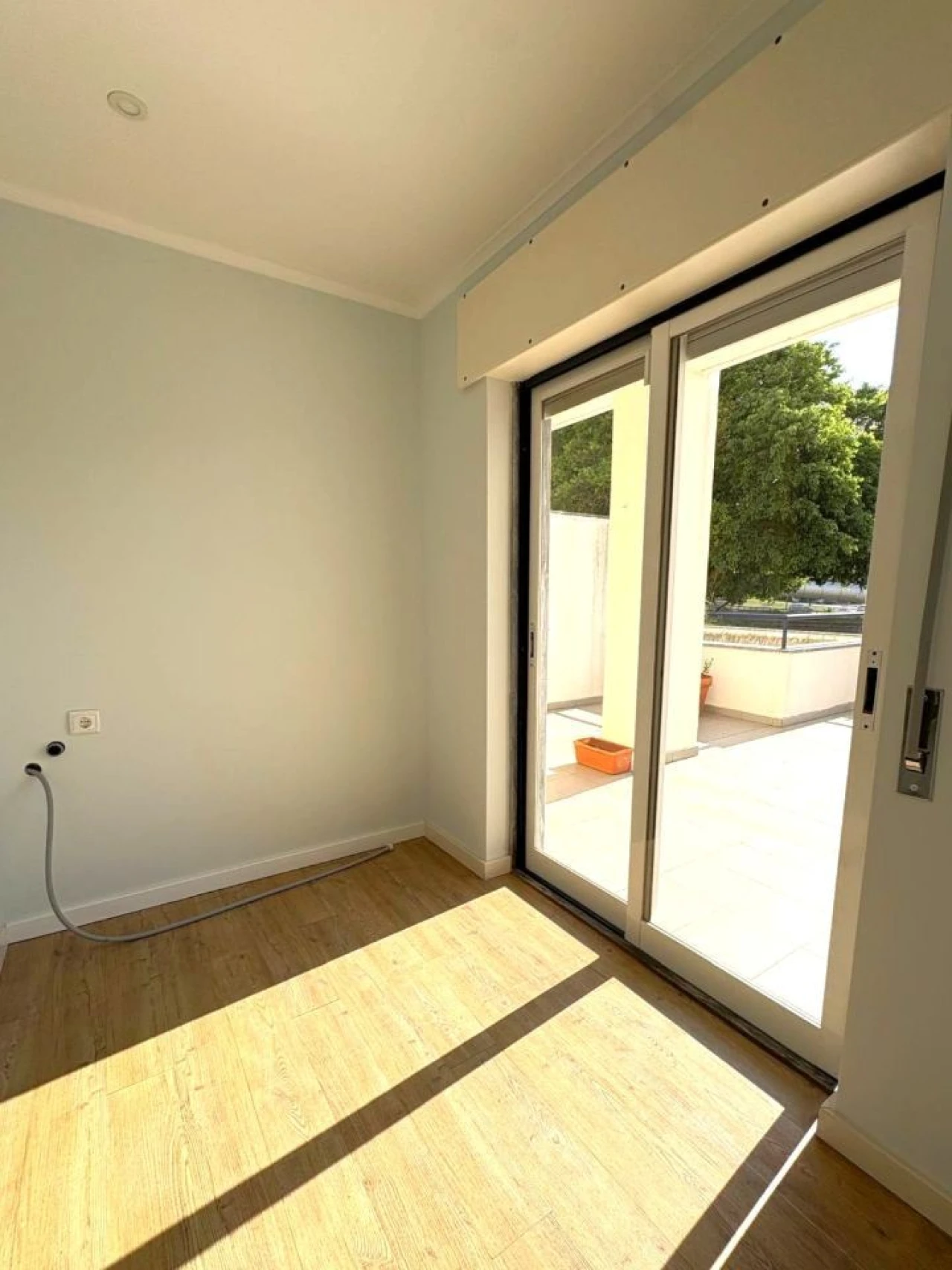 Apartamento T2 para Arrendamento em Oeiras e São Julião da Barra, Paço de Arcos e Caxias Foto 8