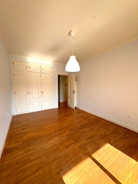 Apartamento T2 para Arrendamento em Oeiras e São Julião da Barra, Paço de Arcos e Caxias