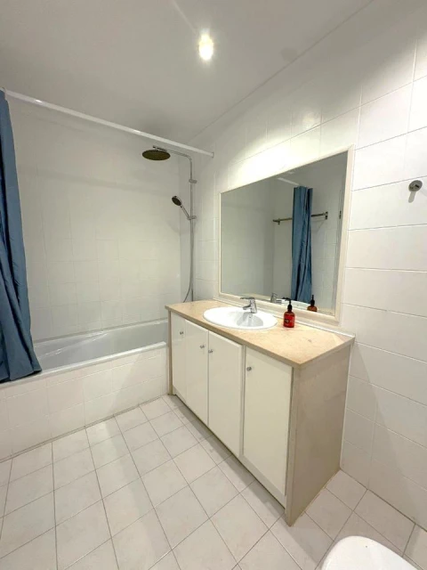 Apartamento T2 para Arrendamento em Oeiras e São Julião da Barra, Paço de Arcos e Caxias