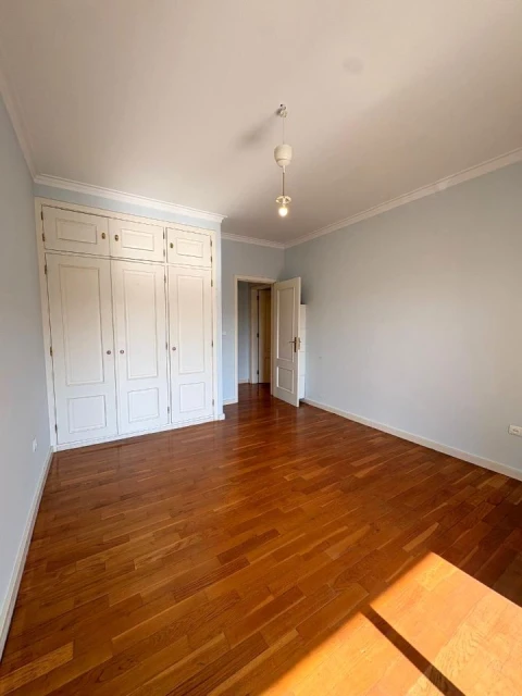 Apartamento T2 para Arrendamento em Oeiras e São Julião da Barra, Paço de Arcos e Caxias