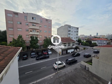 Apartamento T2 para Venda em Cidade da Maia