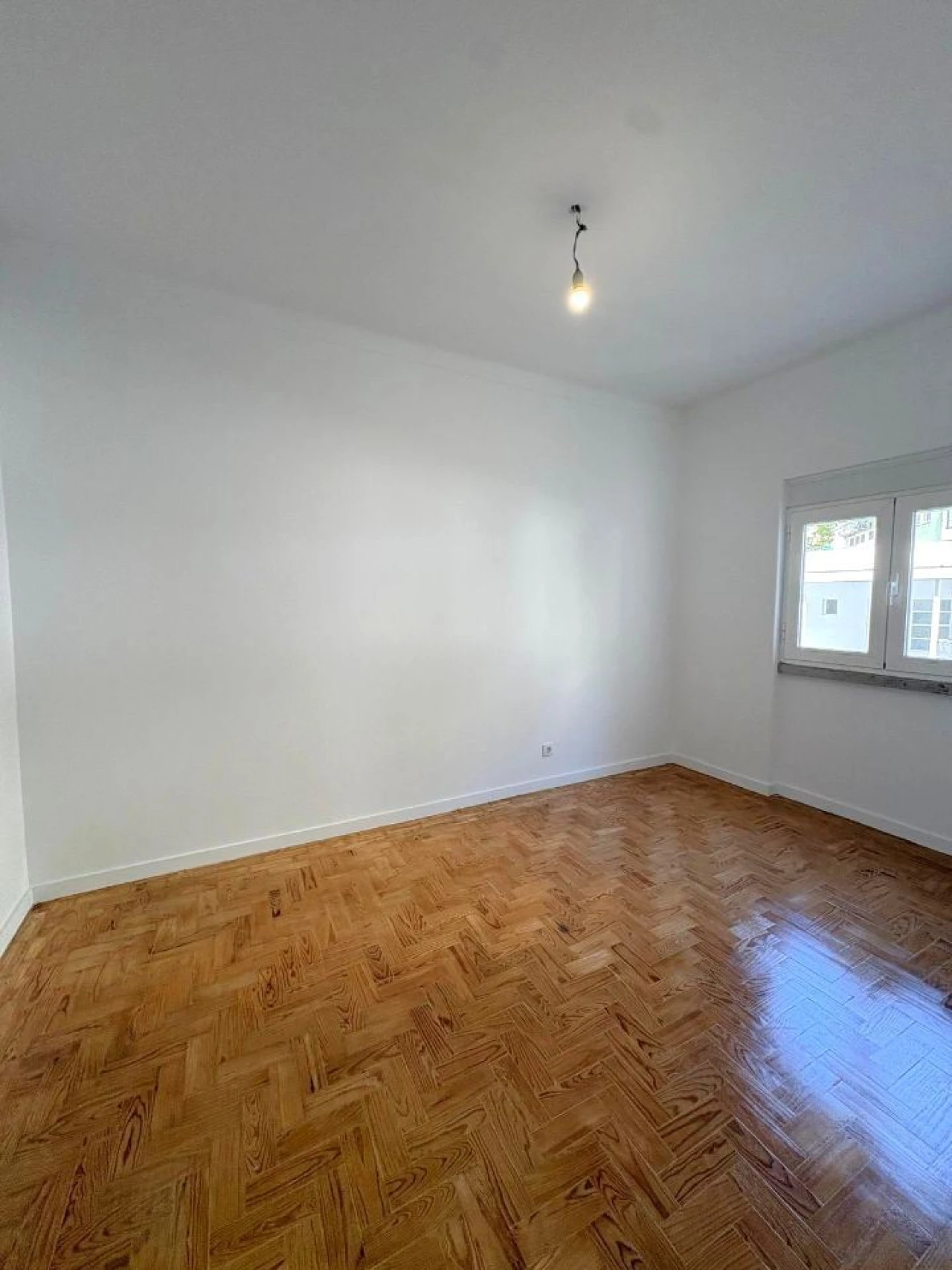 Apartamento T2 para Arrendamento em Seixal, Arrentela e Aldeia de Paio Pires Foto 12