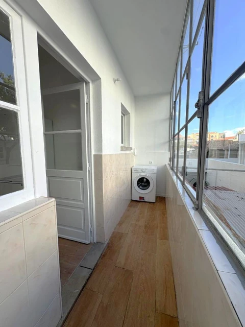 Apartamento T2 para Arrendamento em Seixal, Arrentela e Aldeia de Paio Pires