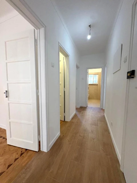 Apartamento T2 para Arrendamento em Seixal, Arrentela e Aldeia de Paio Pires