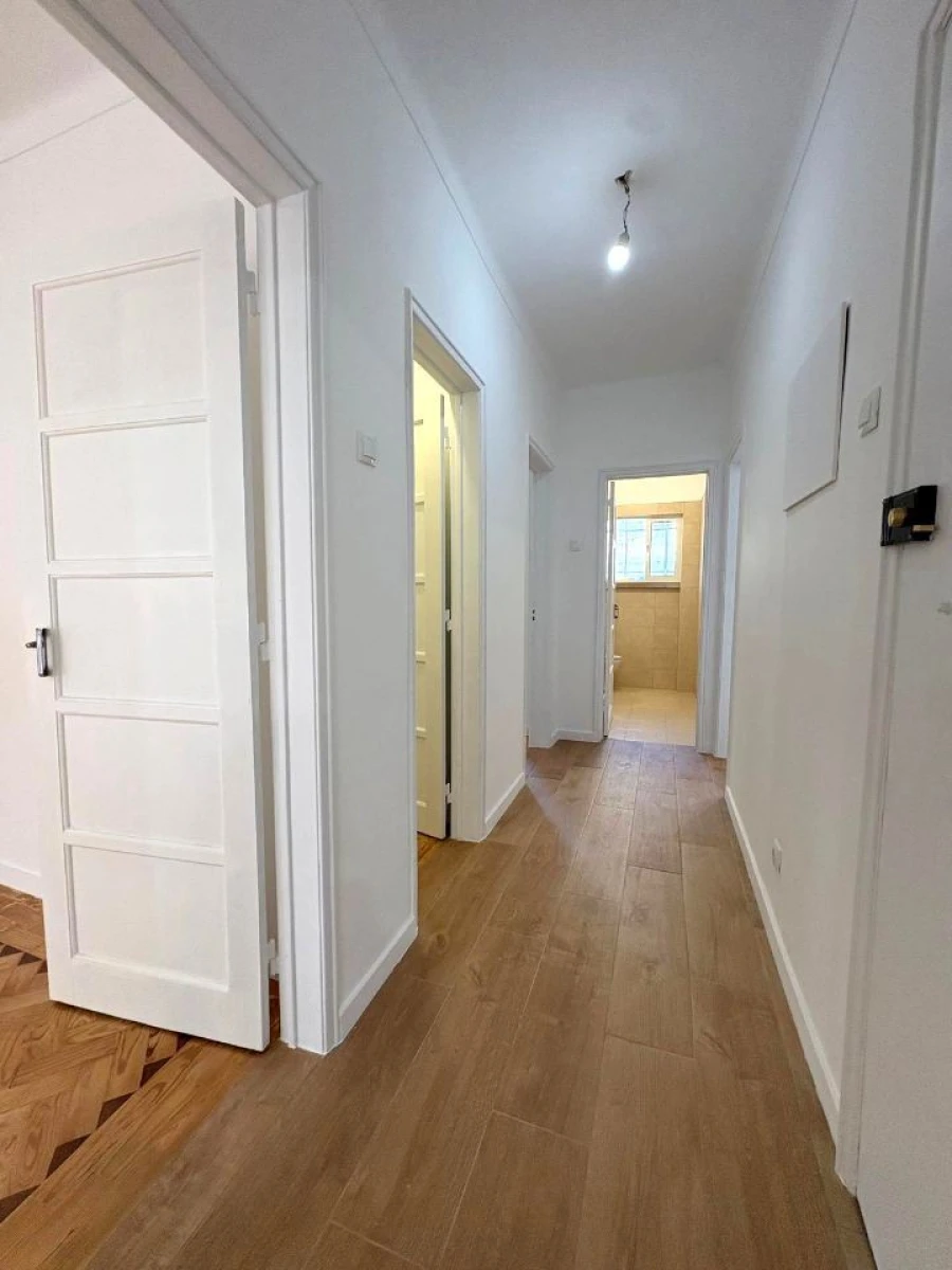 Apartamento T2 para Arrendamento em Seixal, Arrentela e Aldeia de Paio Pires Foto 9