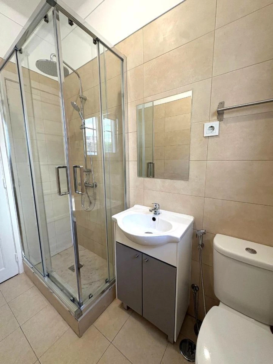 Apartamento T2 para Arrendamento em Seixal, Arrentela e Aldeia de Paio Pires Foto 16