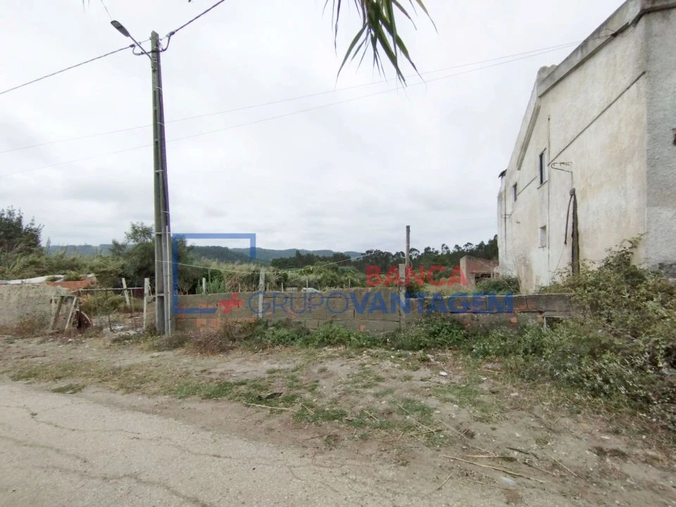 Moradia T2 para Venda em Famalicão Foto 1
