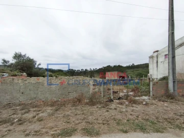 Moradia T2 para Venda em Famalicão