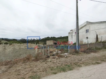 Moradia T2 para Venda em Famalicão