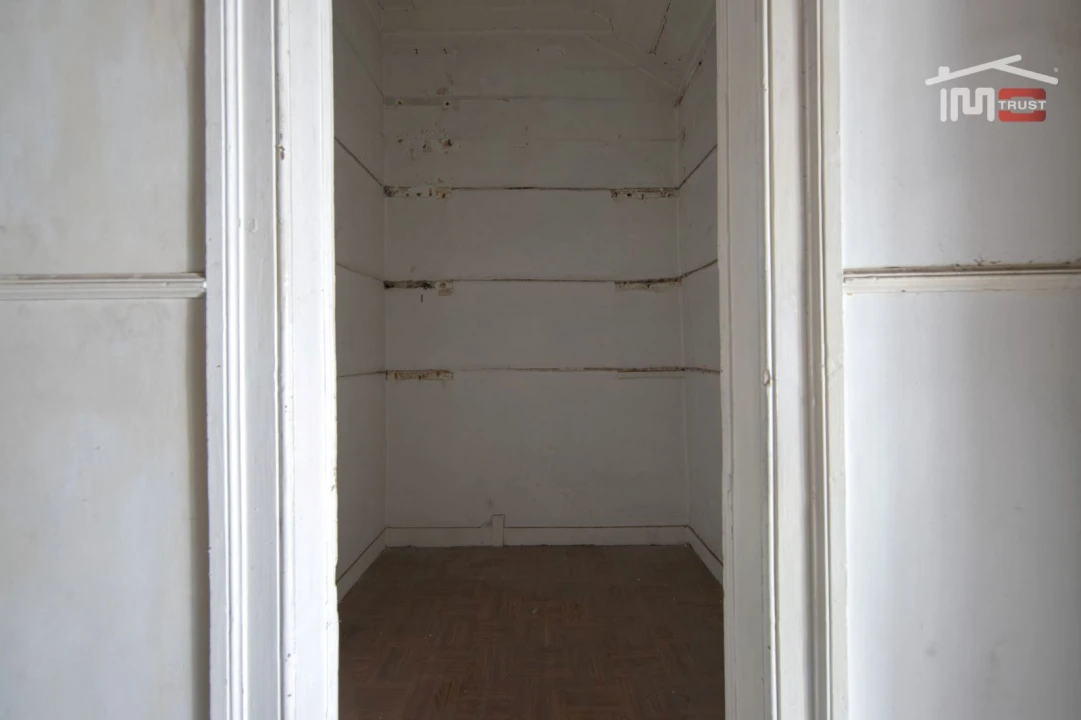 Apartamento T5 para Venda em Alcantara Foto 29
