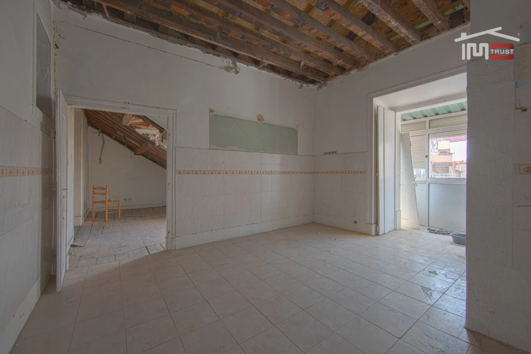 Apartamento T5 para Venda em Alcantara Foto 34