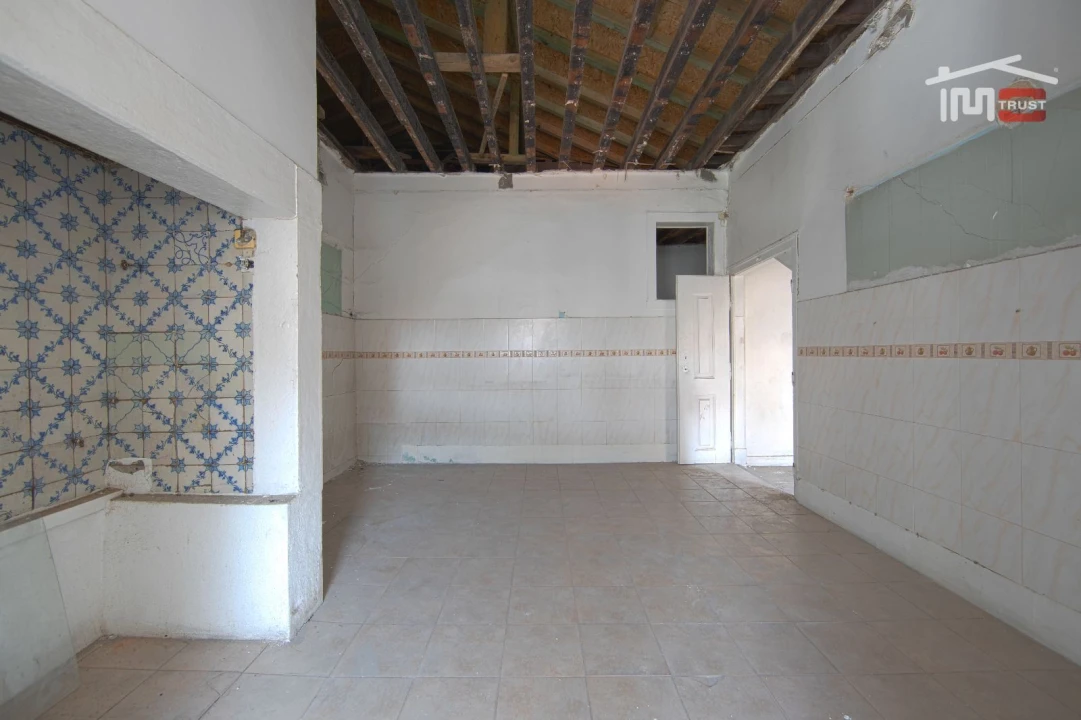Apartamento T5 para Venda em Alcantara Foto 35