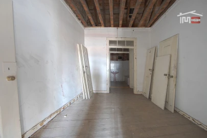 Apartamento T5 para Venda em Alcantara