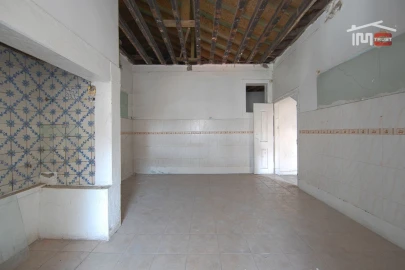 Apartamento T5 para Venda em Alcantara