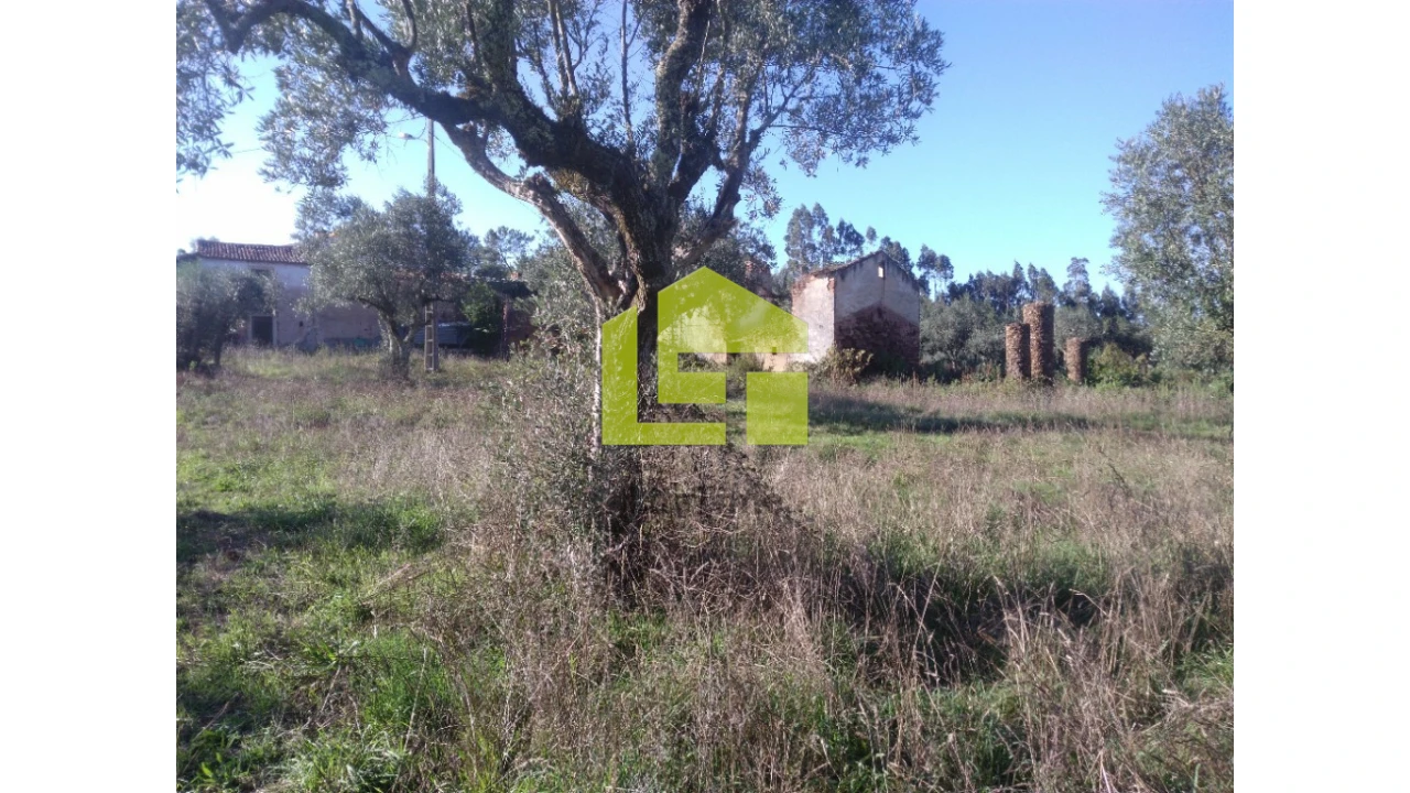 Terreno para Venda em Podentes Foto 6