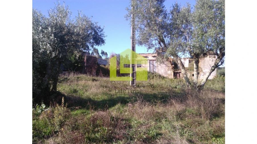 Terreno para Venda em Podentes Foto 4